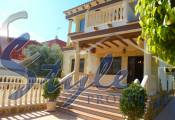 Resale - Villa - Los Balcones, Torrevieja - Los Balcones