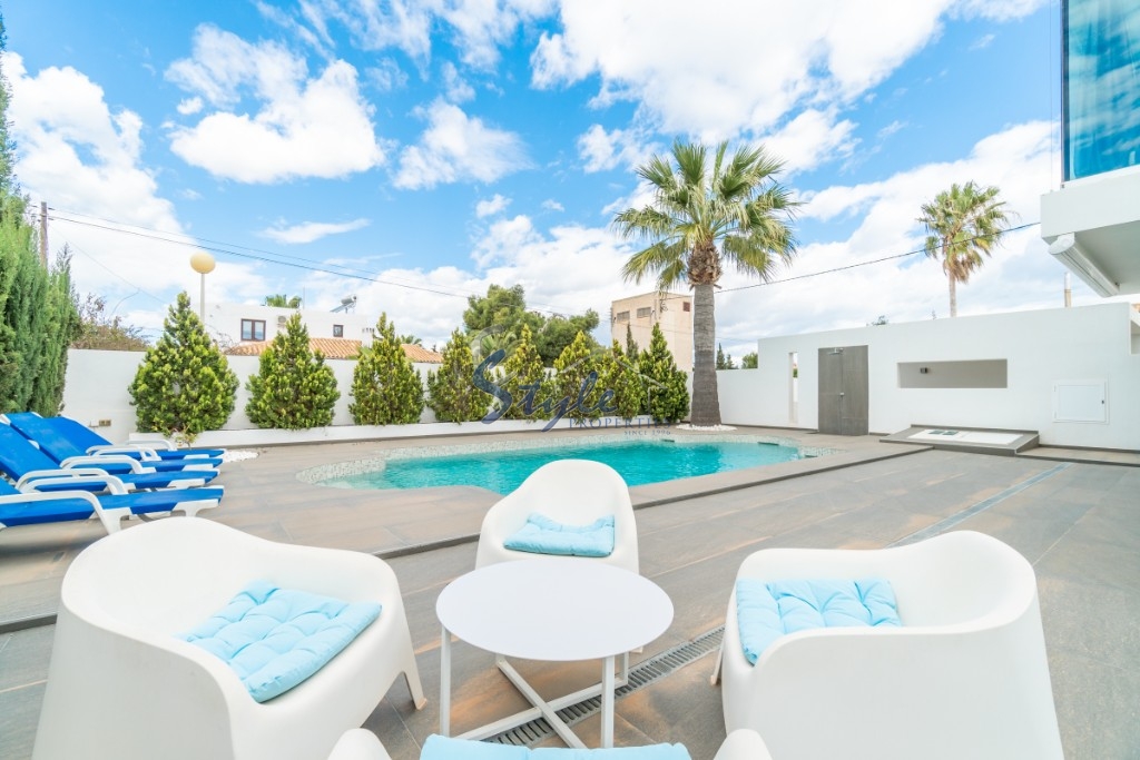 Reventa - Villa - Cabo Roig