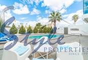 Resale - Villa - Cabo Roig