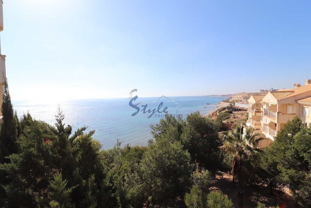 Buy apartment in Costa Blanca close to sea in Cabo Roig. ID: 4930