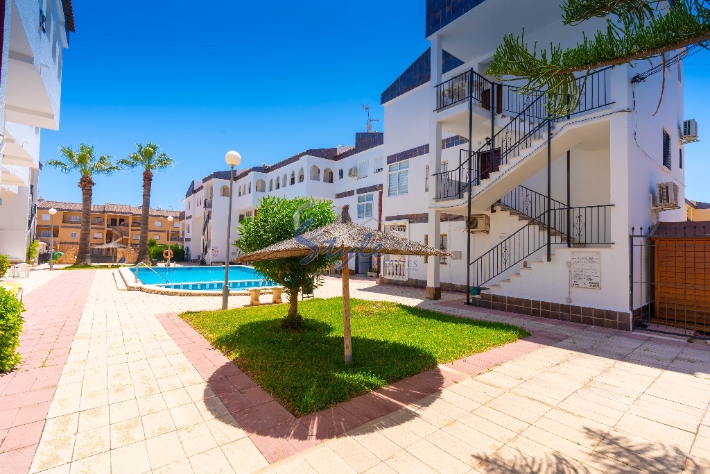 For sale one bedroom apartment close to the sea in Punta Prima, Costa Blanca, Spain. ID2662