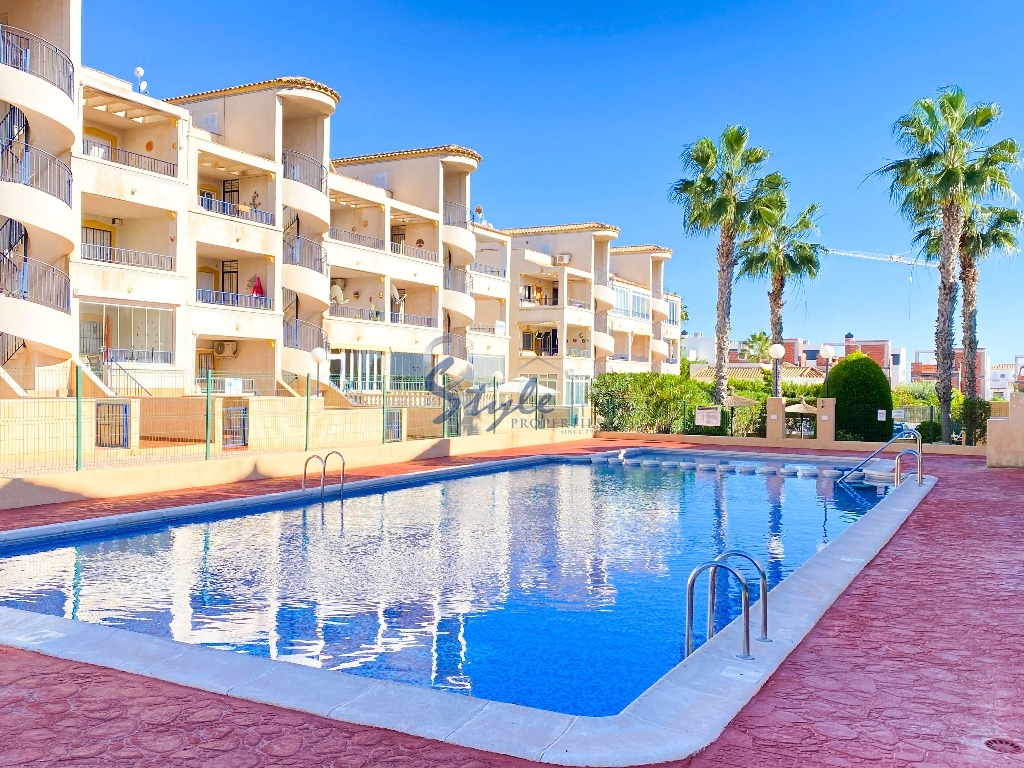 for sale south facing apartment in Cinuelica R 6, Punta Prima, Orihuela Costa, Costa Blanca, Spain. ID3223