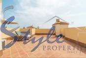 Comprar apartamento con terraza propia al lado de la Playa de Punta Marina,Torrevieja. ID 4940