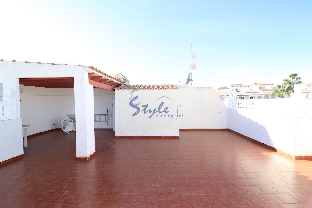 Buy Corner Townhouse close to the sea in La Ciñuelica, Punta Prima. ID 4943