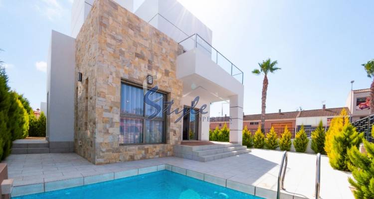 Villa de nueva construcción en venta en Los Alcazares, Murcia, España. ON1411