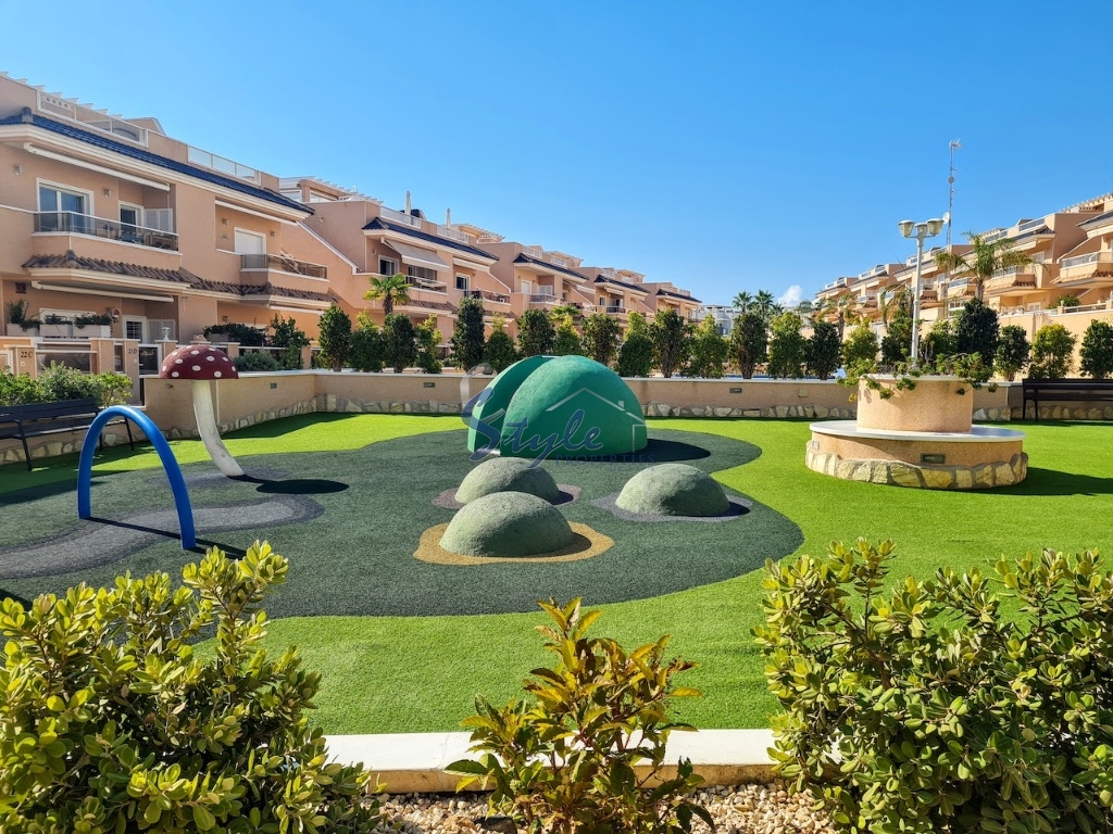 Resale - Apartment - Punta Prima