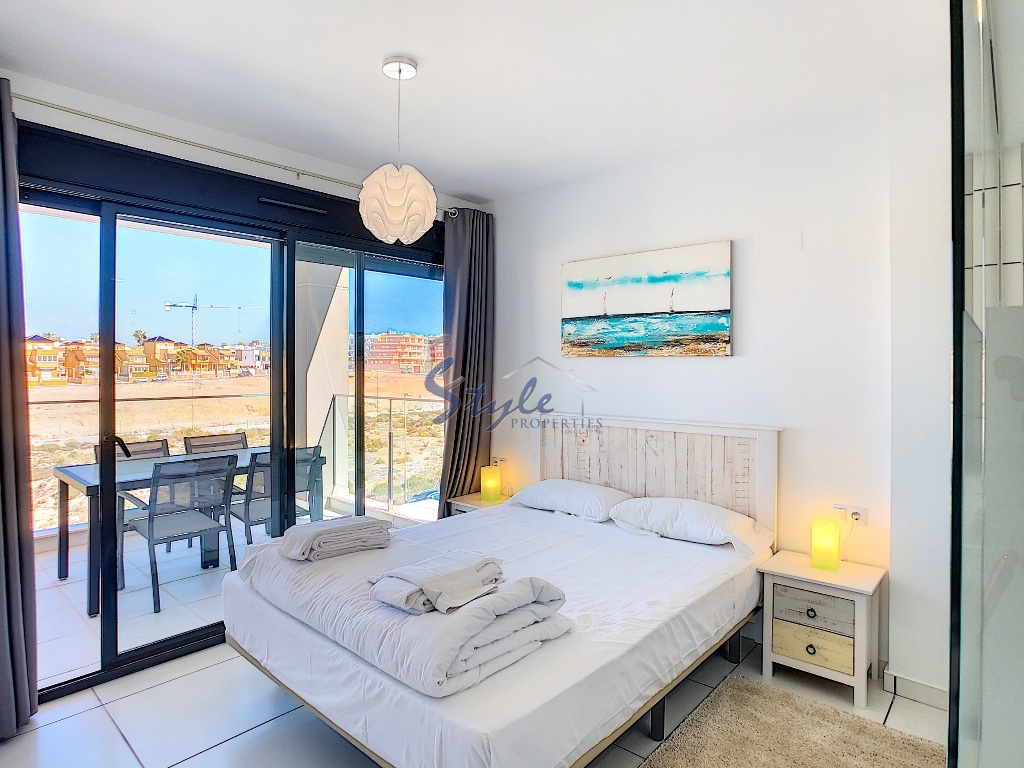 Resale - Apartment - Villamartin