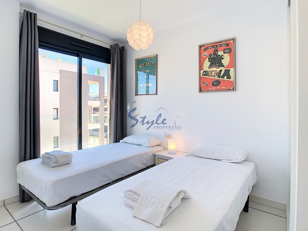 Resale - Apartment - Villamartin