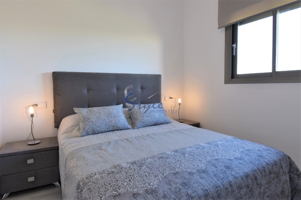 Nuevo - Apartamento - Villamartin