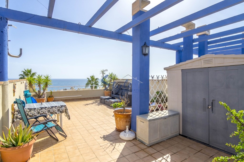 Comprar Apartamento con panorámicas vistas al mar en venta en Terrazas de Aguamarina, Orihuela Costa. ID: 4982