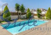 Resale - Villa - Torrevieja - Aguas Nuevas