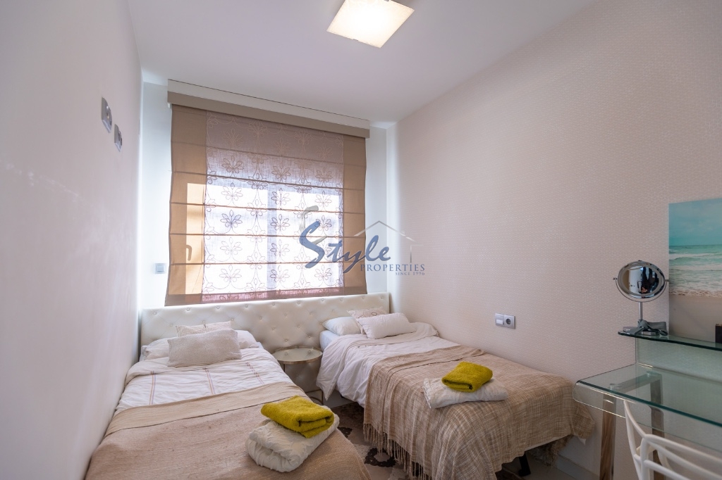 Resale - Town House - Punta Prima