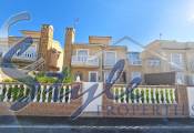 Resale - Town House - Torrevieja - Aguas Nuevas