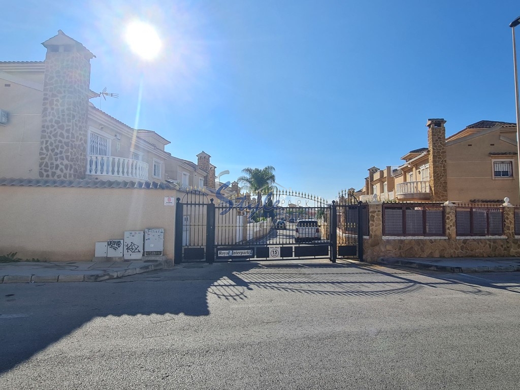 Resale - Town House - Torrevieja - Aguas Nuevas