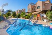 For sale beautiful house of 5 bedrooms in Los Balcones, Torrevieja, Costa Blanca, Spain. ID1274