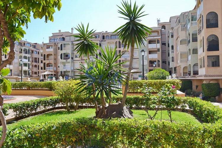 Comprar Apartamento en Parque Las Naciones,Torrevieja. ID 4998