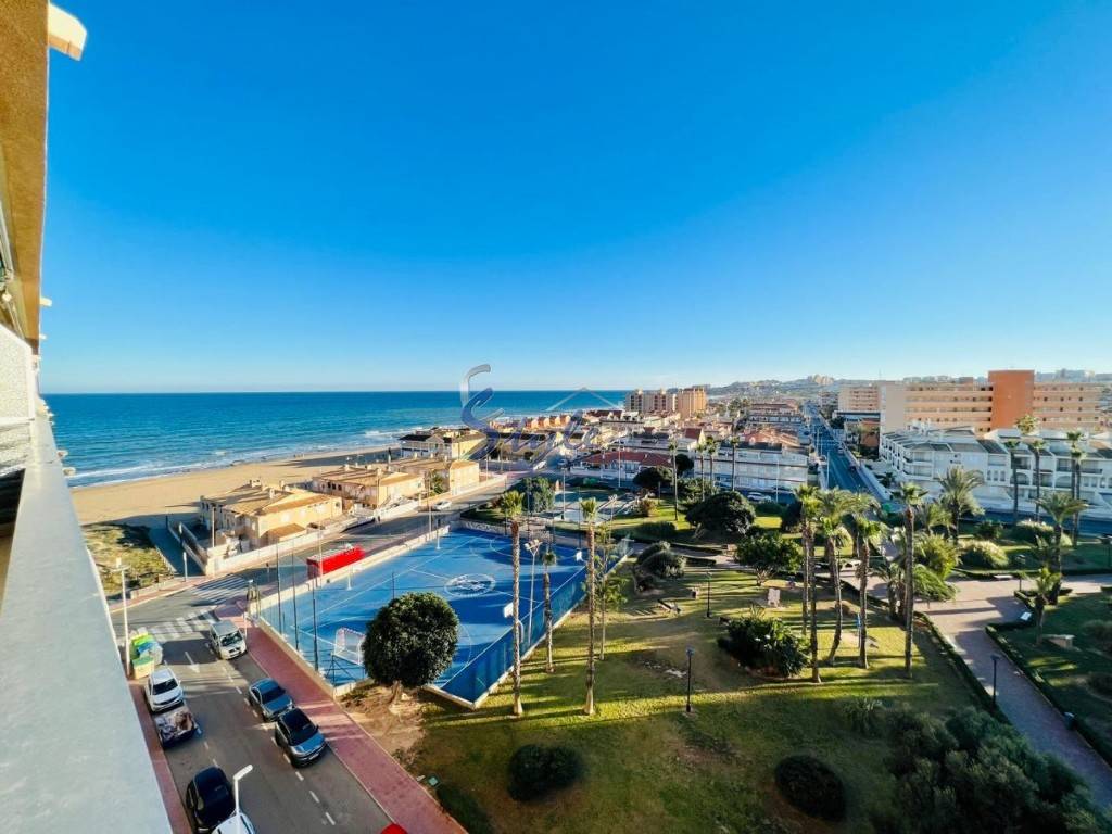 Buy Sea view apartment close to the beach in La Mata, Torrevieja. ID 1289