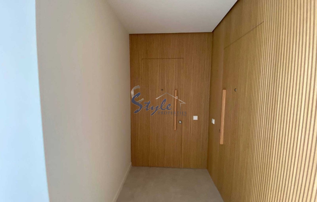 Resale - Apartment - Las Colinas