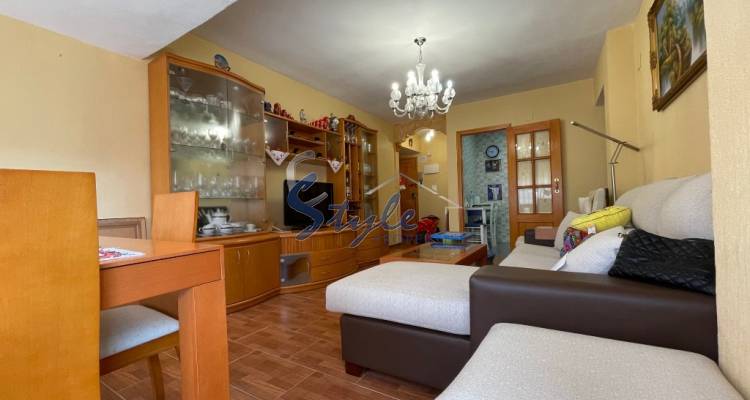Buy apartment in Punta Prima, Orihuela Costa, Costa Blanca. ID 6011