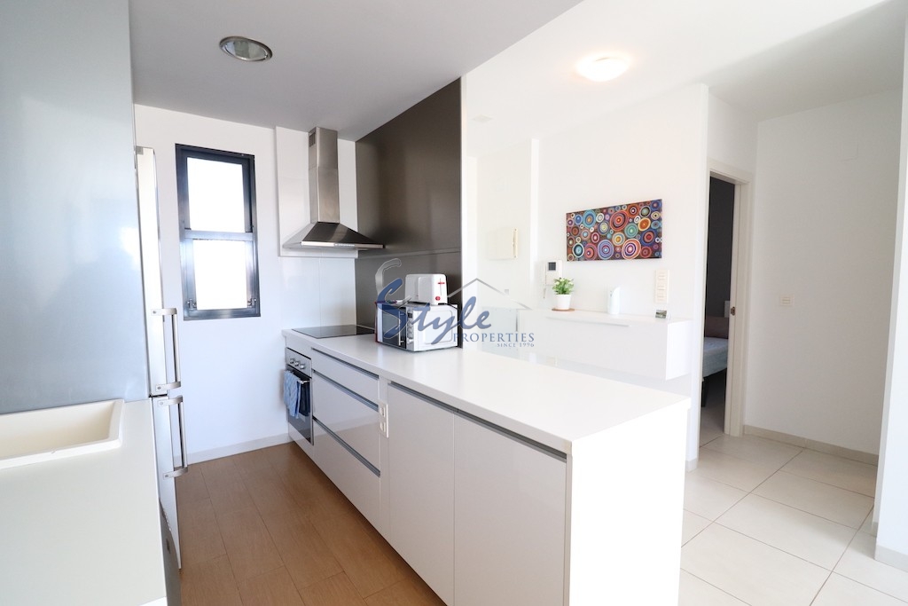 Buy Top floor apartment close to the beach in La Zenia, Orihuela Costa. ID 6013