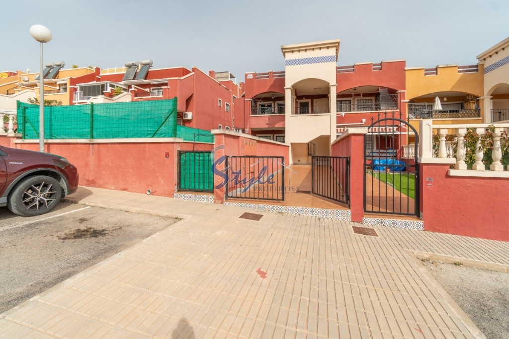 Resale - Apartment - Orihuela Costa  - Orihuela Costa