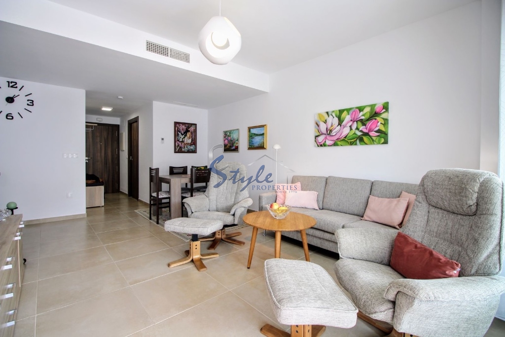 For sale apartment in Villamartin Gardens, Orihuela Costa, Costa Blanca, Spain. ID3372