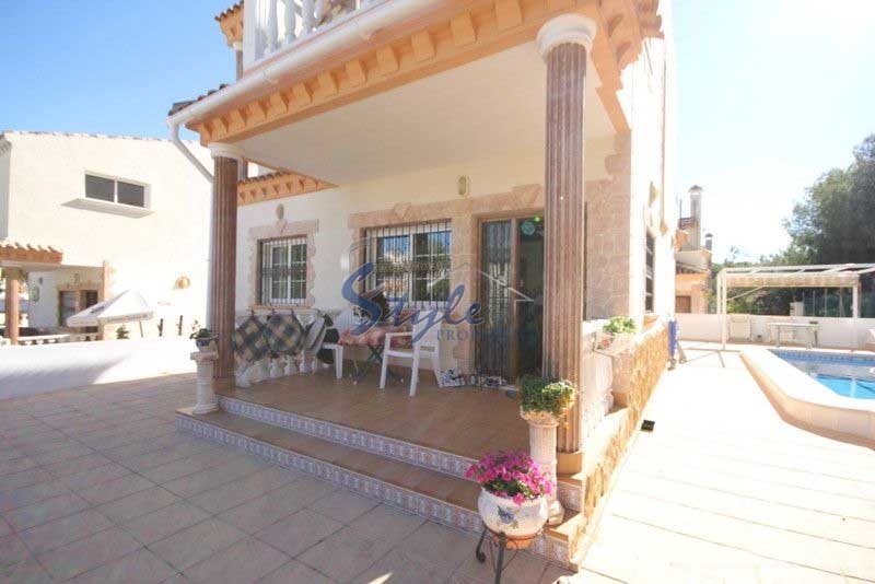 For sale detached house with private pool in Los Dolces, La Zenia, Orihuela Costa , Costa Blanca- ID3382