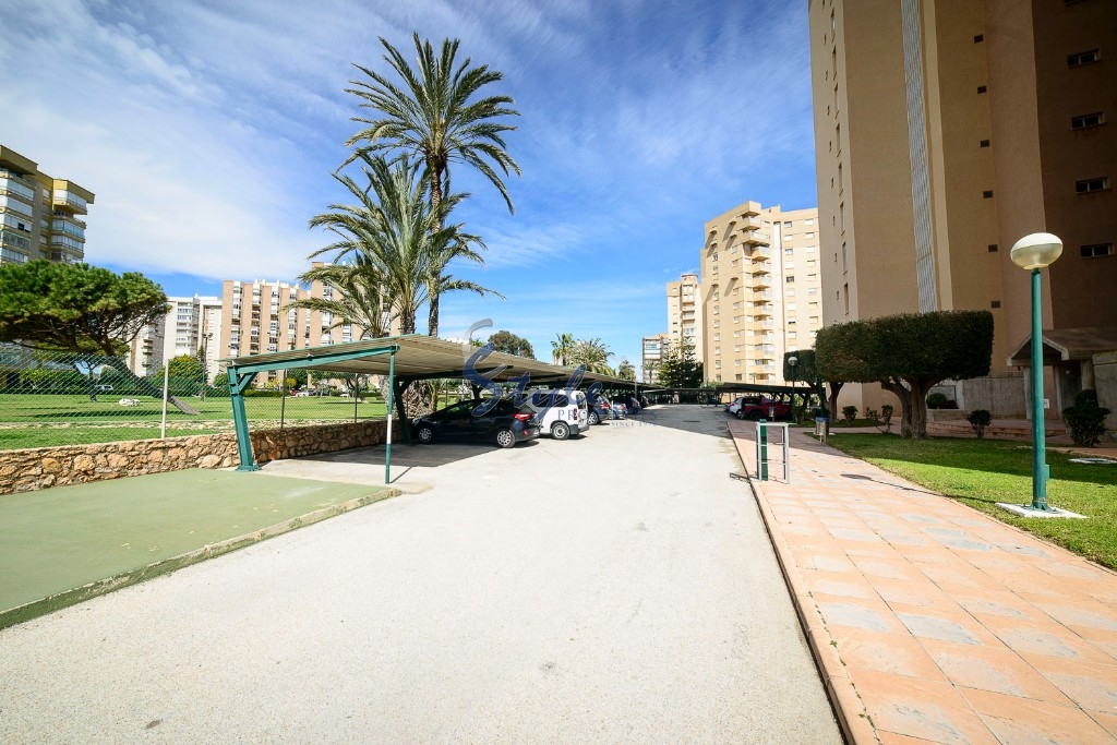 For sale 3 beds apartment on the fist line with the sea views in Dehesa de Campoamor, Costa Blanca, Spain. ID1302