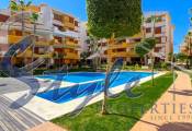 For rent south-facing apartment of 2 bedrooms in La Recoleta, Punta Prima, Costa Blanca. ID101