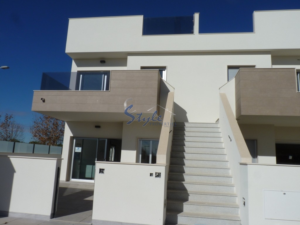 Apartamentos de obra nueva en Pilar de La Horadada, Costa Blanca, España. ON1512_B