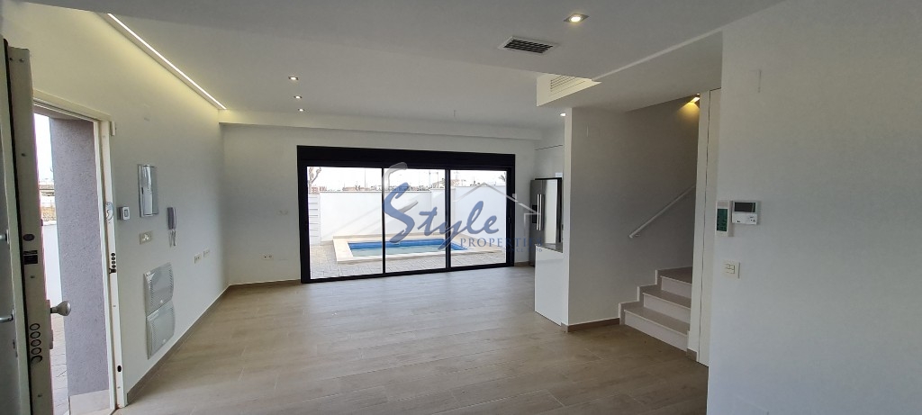 Villas en venta en un nuevo complejo, Orihuela Costa, Costa Blanca, España. ON1518