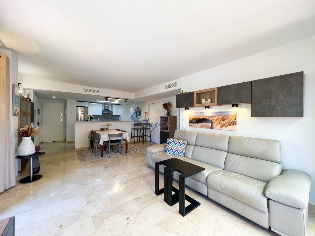 Ático en venta cerca del mar en La Recoleta, Punta Prima, Costa Blanca. ID1422