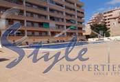 For sale beachside cheap apartment in Punta Prima, Orihuela Costa, Costa Blanca. ID1529