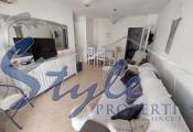 For sale beachside cheap apartment in Punta Prima, Orihuela Costa, Costa Blanca: ID1529