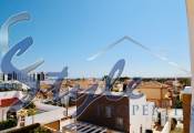 Resale - Villa - Mil Palmeras