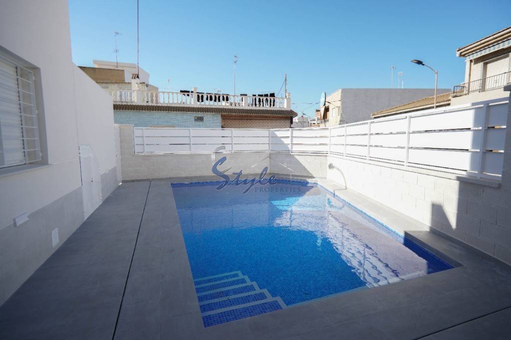 Apartamentos de obra nueva en venta en San Pedro del Pinatar, España.ON1547