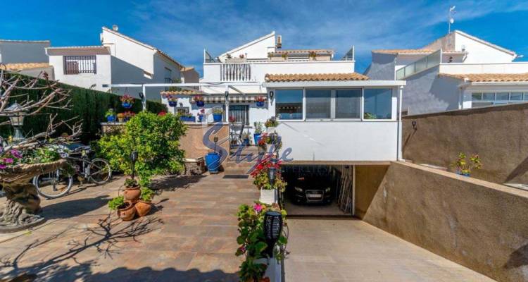 For sale detached house in Punta Prima, Cinuelica, Los Altos. ID1541