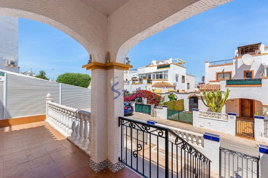 Buy quad townhouse in Dream Hills close to the beach, Orihuela Costa. ID 6033