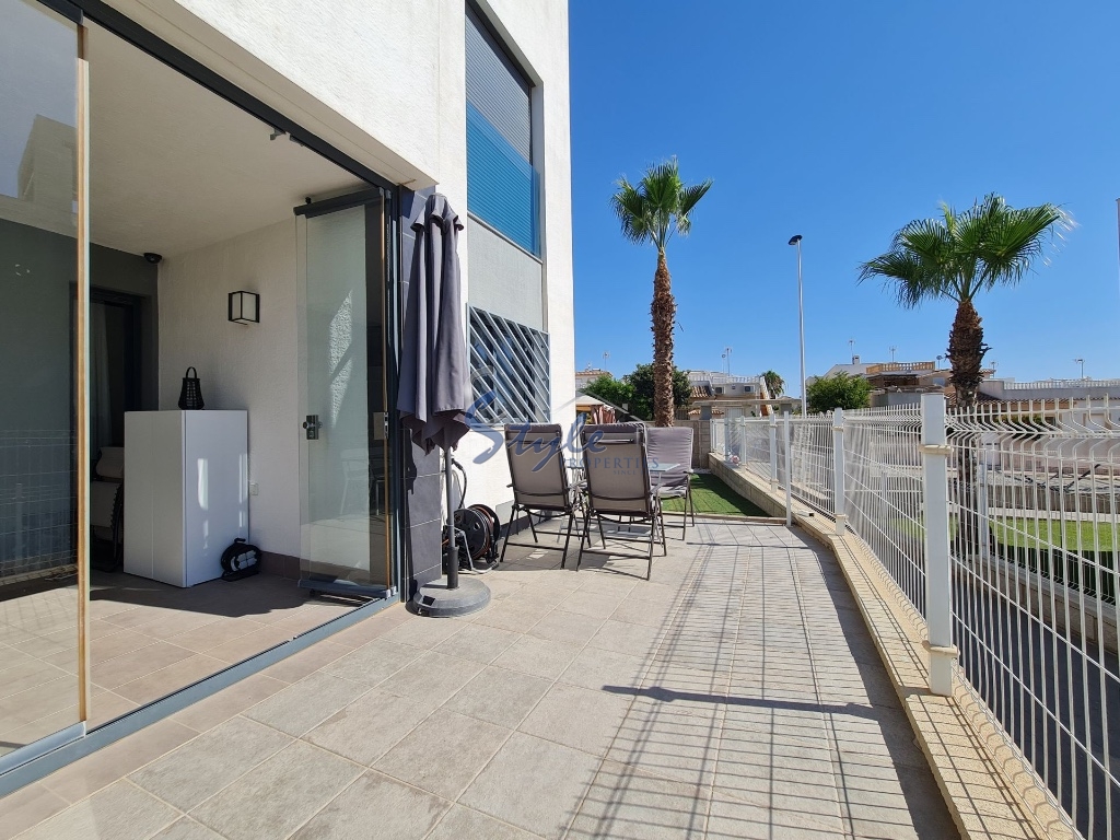 Resale - Apartment - Punta Prima