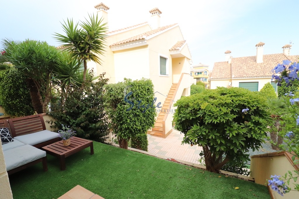 Buy townhouse in Campoamor Golf close to sea. ID 6046