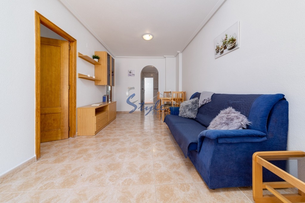 Apartamento en planta baja en venta, 2 dormitorios en Cinuelica, Punta Prima, Los Altos, Costa Blanca, España. ID1843