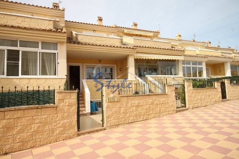 Adosado de 3 dormitorios en venta  en urb. Mariblanca,  Los Altos. ID1331