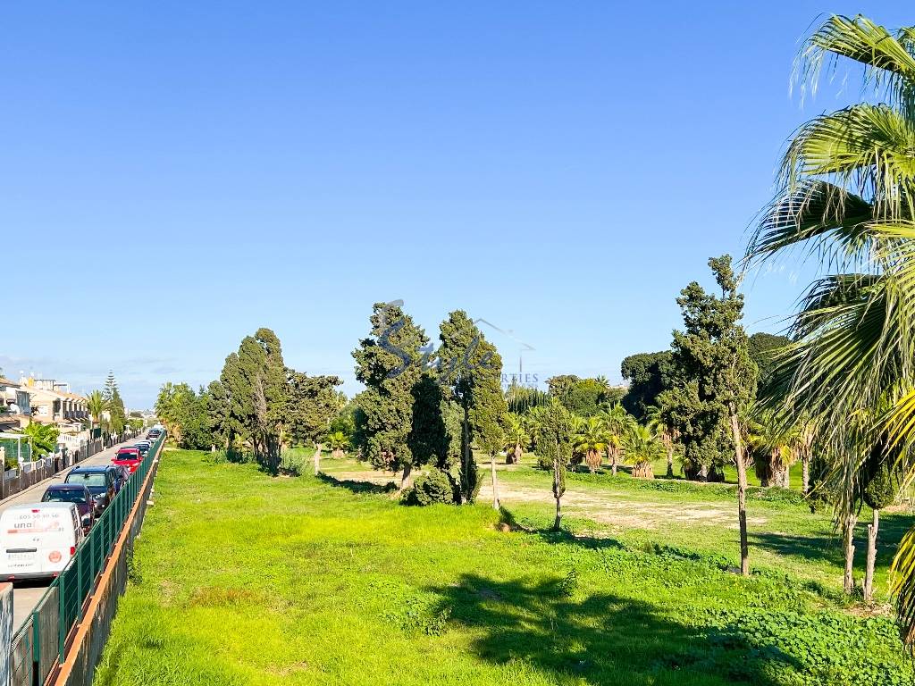 Reventa - Townhouse - Los Altos