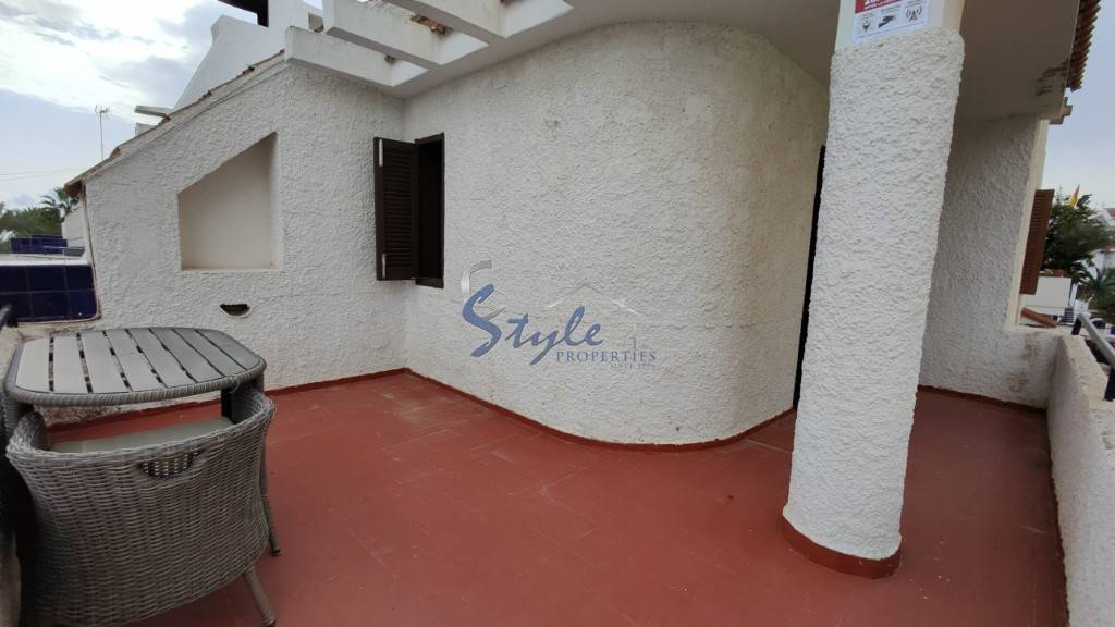 Se vende casa adosada cerca de la playa en Mar Azul, Torrevieja, Costa Blanca. ID1719