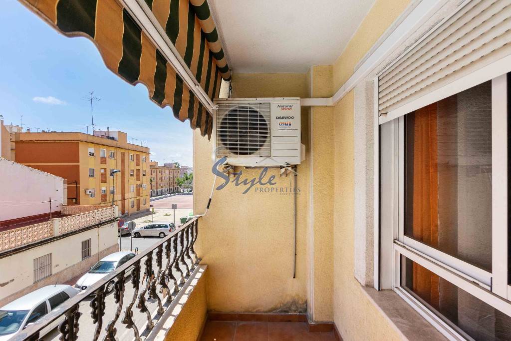 Comprar Apartamento con vistas al mar en Torrevieja a 500 metros de la Jardín Botánico. ID 6055