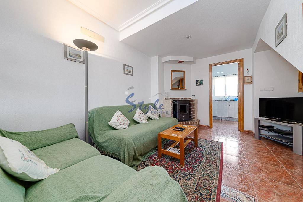 Buy townhouse with garden and pool in Playa Flamenca, Orihuela Costa. ID 6067