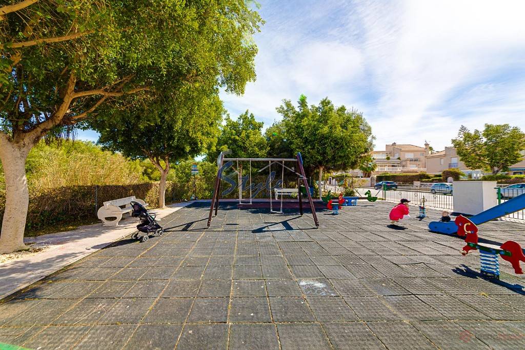Resale - Townhouse - Playa Flamenca
