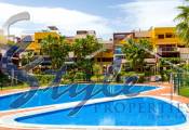 For sale apartment in El Bosque, Playa Flamenca, Orihuela Costa, Spain. ID1710