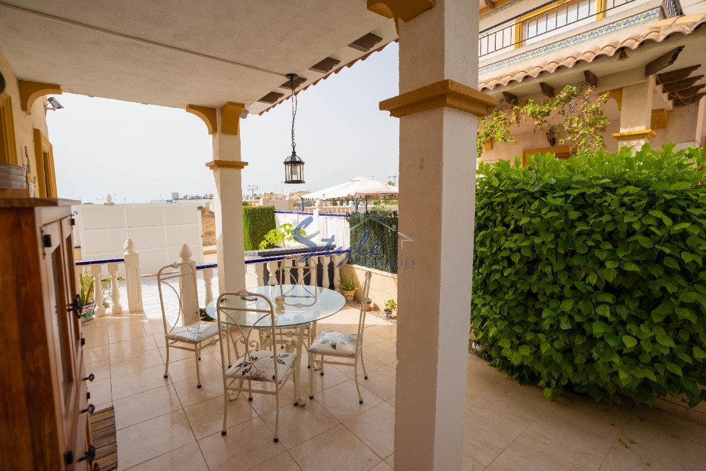 For sale south-facing townhouse in La Campana, Playa Flamenca, Orihuela Costa, Spain. ID3439