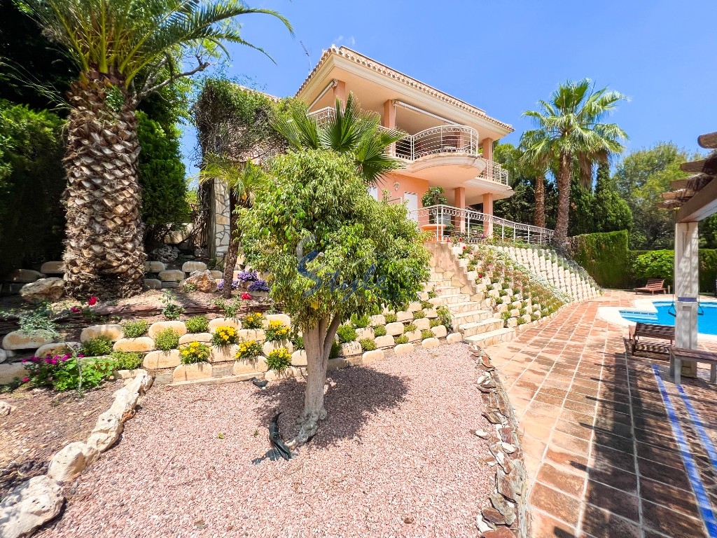 For sale magnificent villa close to the beach in Campoamor, Costa Blanca, Spain. ID195